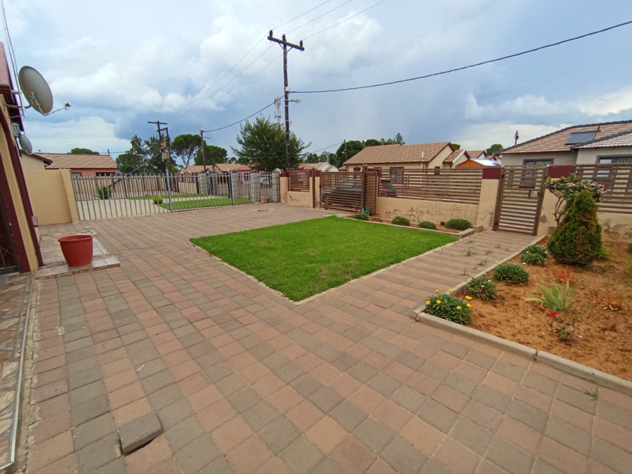 3 Bedroom Property for Sale in Pinehaven Free State